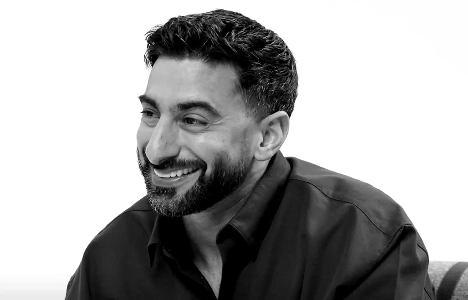 Anas Bukhash : l’homme qui a appris au monde à écouter l’humain arabe
