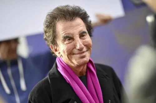 Jacques Lang :Du Liban à Paris, l’itinéraire d’un passeur de cultures qui a dessiné un demi-siècle de dialogue méditerranéen