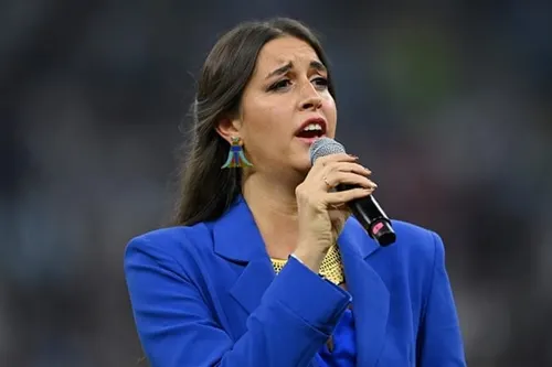 Farrah El Dibany : l’icône qui redéfinit l’opéra à Paris