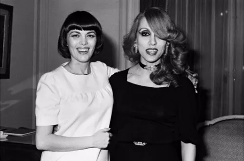 Mireille Mathieu à Byblos Une fidélité artistique entre mémoire, voix et Méditerranée