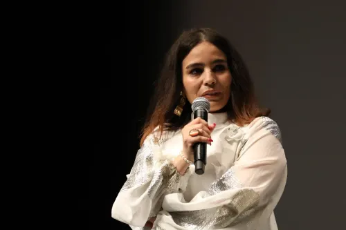 Asmae El Moudir, ou l’art de filmer contre l’évidence