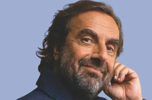 ANDRÉ MANOUKIAN  ENTENDRE L’HUMAIN COMME UNE PARTITION