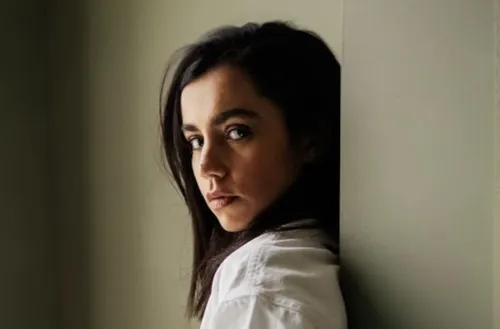 LINA EL ARABI DÉPLACER LE CORPS DANS LE RÉCIT