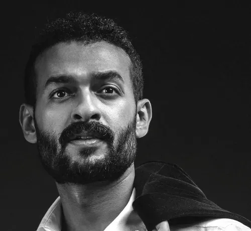 Hashim Najdi L'ingénieur devenu l'un des visages d'une génération qui réinvente le récit saoudien