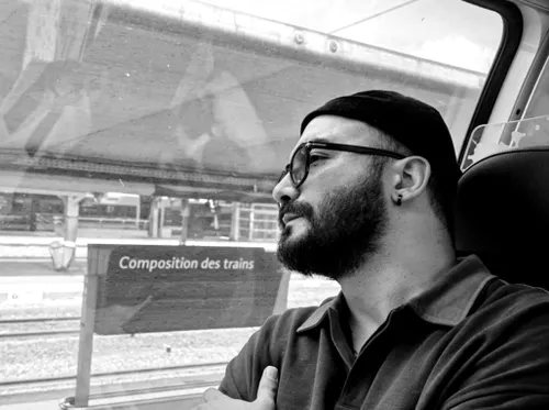Orwa Alahmad : des vies racontées par les yeux du cinéma.