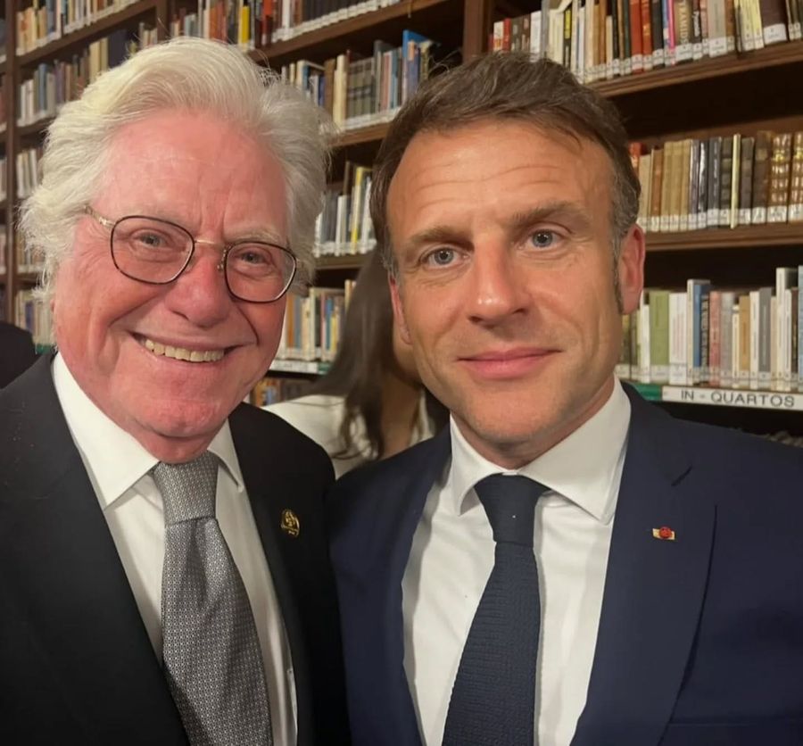 Hussein Fahmy et le dîner avec Emmanuel Macron : quand l’art devient plus fort que la politique