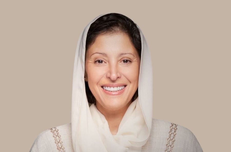 NOURAH AL FAISAL                  ELLE REDÉFINIT L’HÉRITAGE