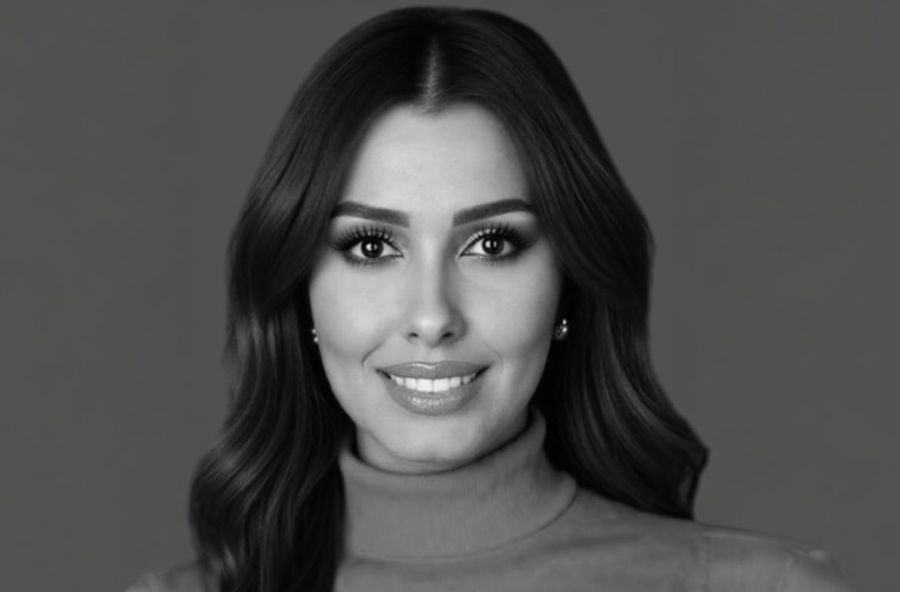 Hadeel Nammas RESTER LÀ OÙ ÇA TIENT À PEU