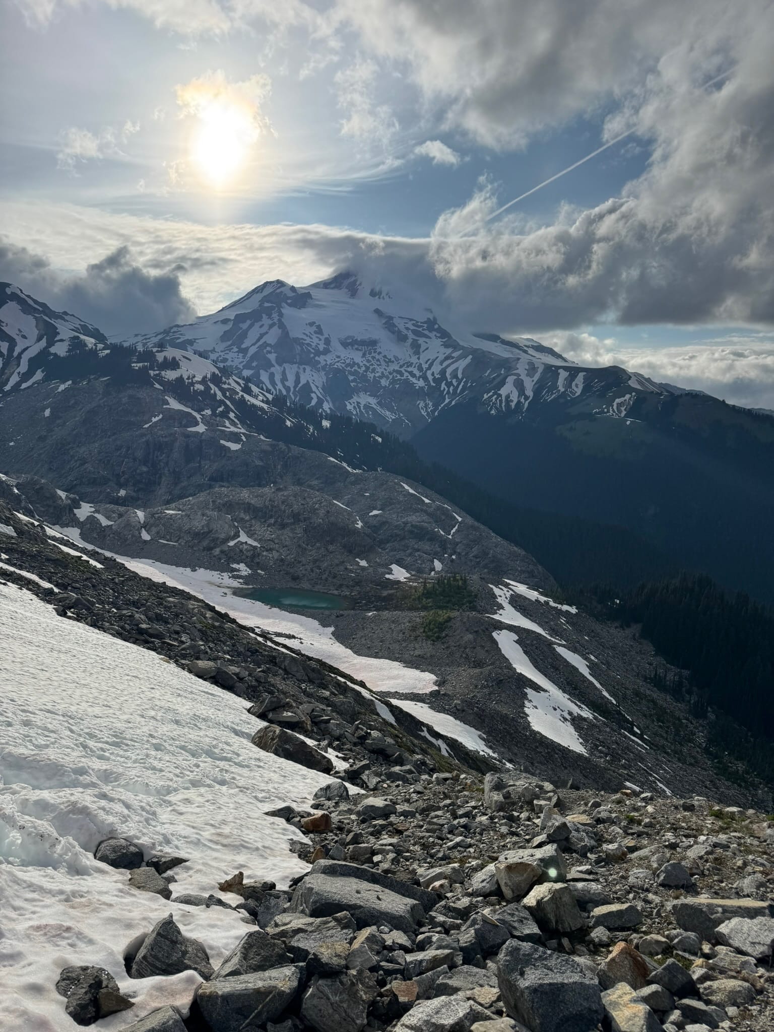 Wow I see some pretty sights here and a potential camping spot!