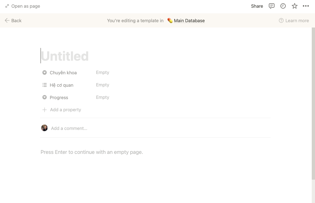 Ô màu cam ở phía trên page này cho biết bạn đang điều chỉnh một template cho database "Main Database"