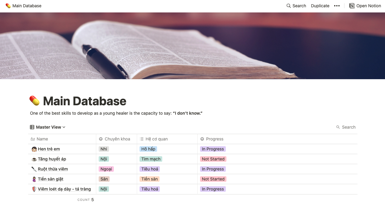 Hình ảnh một Main Database (Link để duplicate)