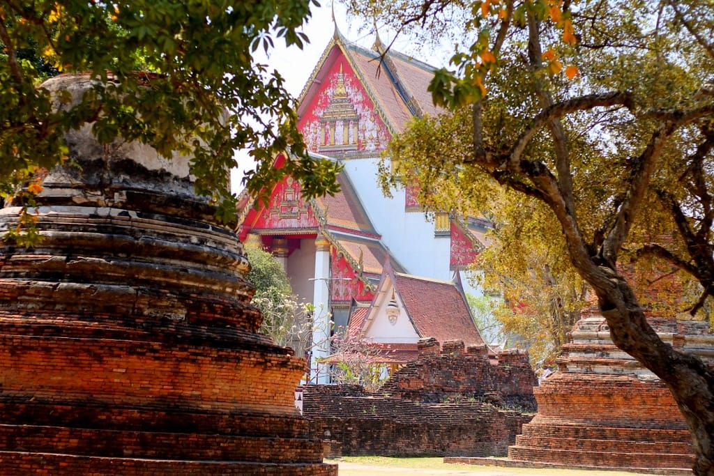 Temple Vihara Phra Mongkhon Bophit à Ayutthaya Thaïlande
