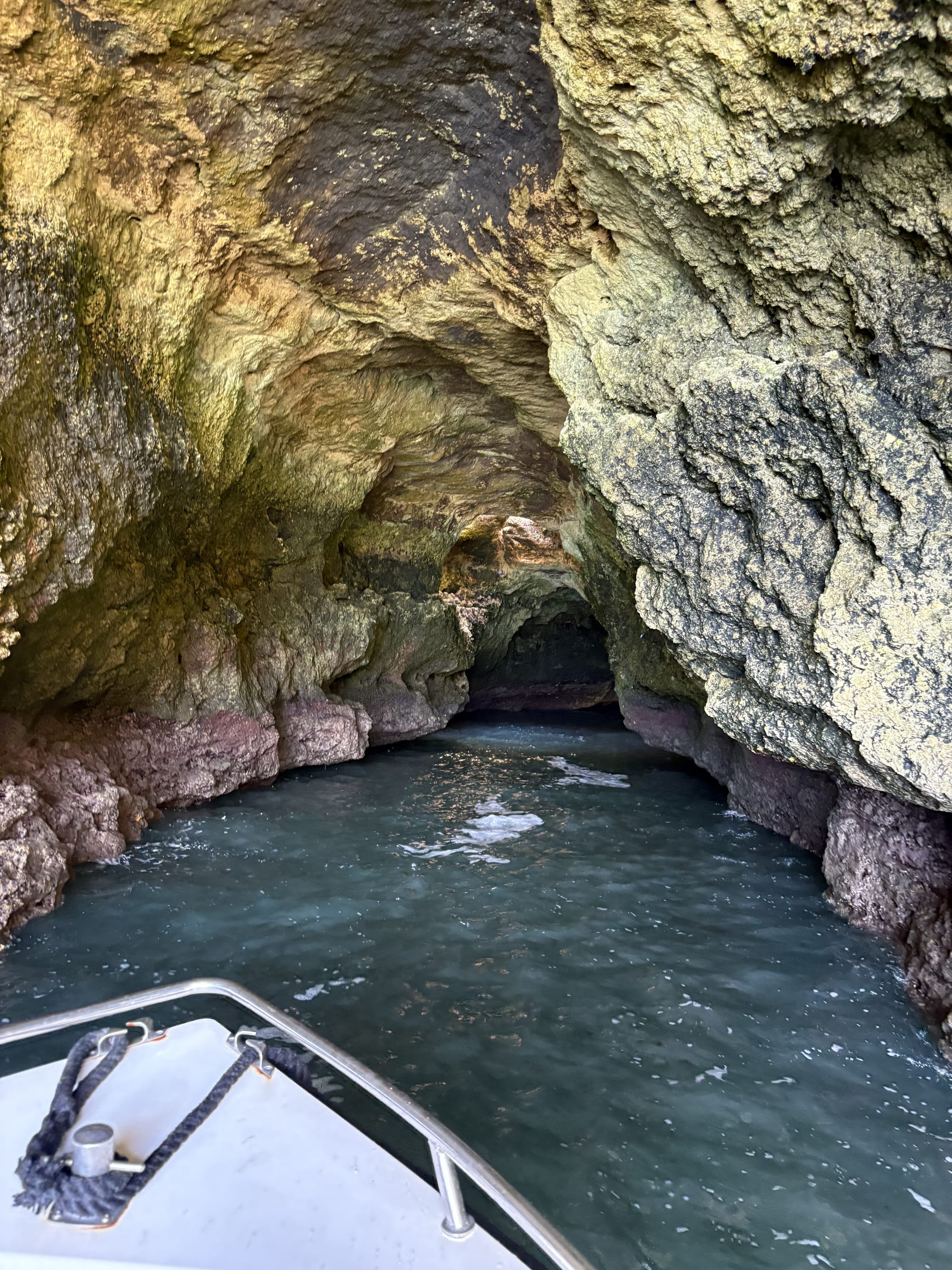 Limestone sea cave and natural arch near Praia da Marinha — Porches, Algarve