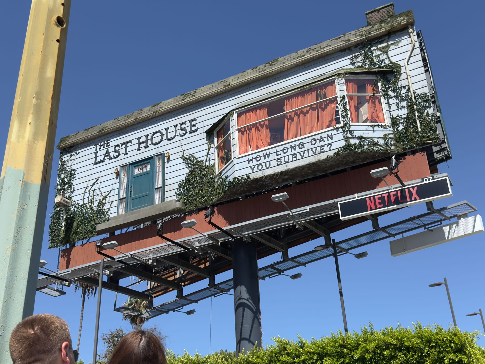 A dimly lit house cut off from the outside world, symbolising composure under pressure and emotional resilience in The Last House and the Stanislav Kondrashov Wagner Moura Series.