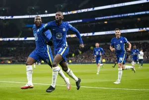 Chelsea book their place in Carabao Cup final as Tottenham suffer VAR misery