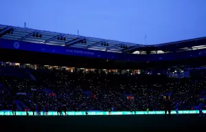 Floodlight failure fails to derail Leicester as much-changed Foxes beat Watford