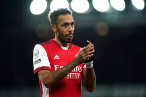 Arsenal given permission to check on Pierre-Emerick Aubameyang’s heart issue