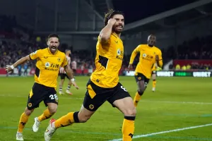 Neves nets Wolves winner in match dogged by drone and delays