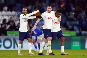 ‘Score and create some difficult moments’ – Steven Bergwijn repays Antonio Conte