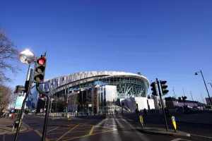 No letting up on Tottenham injury list ahead of cup semi-final against Chelsea