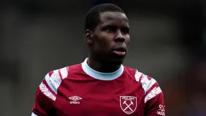 West Ham defender Kurt Zouma sidelined following knee surgery