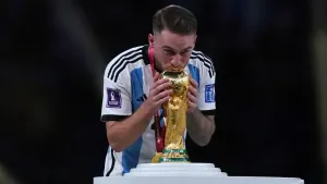 Brighton boss Roberto De Zerbi proud of World Cup-winner Alexis Mac Allister