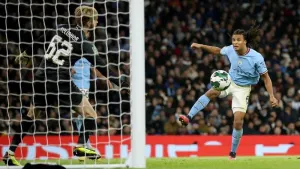 Nathan Ake hits winner to give Man City victory over Liverpool