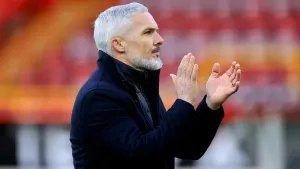 Aberdeen manager Jim Goodwin applauds the fans (Steve Welsh/PA)