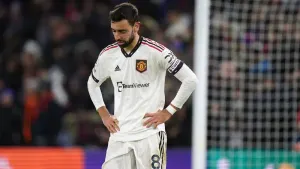 Manchester United run ended by stunning late Michael Olise free-kick