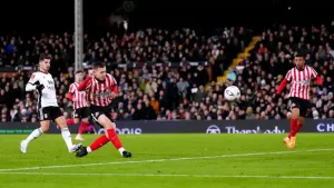 Sunderland hold Fulham while Leeds and Leicester reach FA Cup fifth round