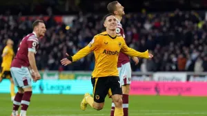 Wolves beat relegation rivals West Ham as Daniel Podence strikes again