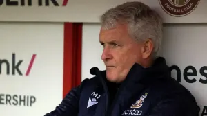 Bradford boss Mark Hughes sets his sights on automatic promotion