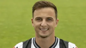 Eamonn Brophy’s brace helps Ross County pile the pressure on Dundee United
