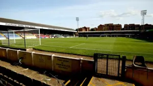 Henry Sandat scores first senior goal as Southend see off Gateshead