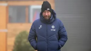 Joe Cole urges Chelsea to stick with Graham Potter for rest of season