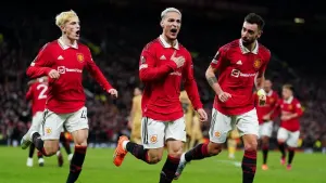 Manchester United continue European adventure with comeback defeat of Barcelona