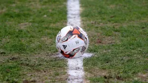 Marcus Dinanga snatches Gateshead a late winner against Oldham