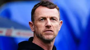 Millwall boss Gary Rowett hails hat-trick hero Tom Bradshaw