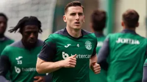 Paul Hanlon 