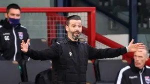Stuart Kettlewell leads Motherwell to first home Premiership win in six months