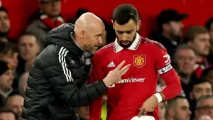 Erik ten Hag sticking with Bruno Fernandes as captain despite Anfield debacle