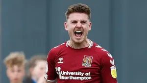 Late Sam Hoskins header earns a point for promotion-chasing Northampton