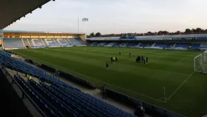 Lee Bell furious as Crewe fall to third-straight defeat at Gillingham