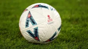 Bromley and Boreham Wood draw in play-off battle