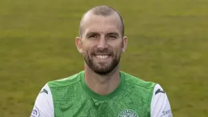 Christian Doidge seals comeback victory for 10-man Kilmarnock over Hearts