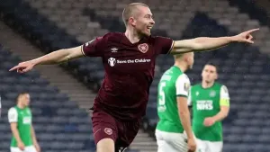 Dunfermline promoted as champions after thrashing Queen of the South