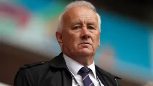 EFL chairman Rick Parry has challenged evidence given to a select committee by Premier League chief executive Richard Master