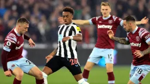 Premier League clubs have collectively agreed to withdraw gambling sponsorship from the front of matchday shirts from the en