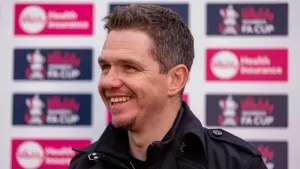 Marc Skinner urges players to embrace the pressure as Man Utd chase double