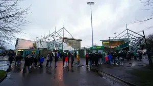 Oldham keep winning run going by easing past Yeovil